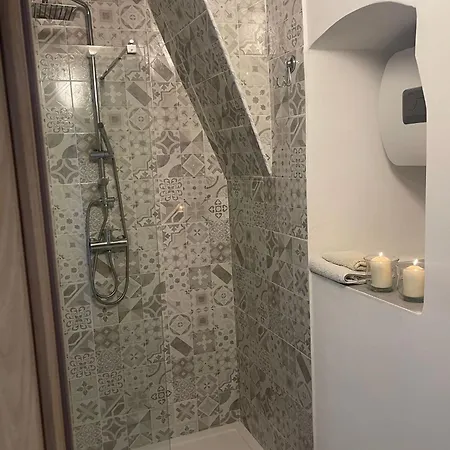 דירה 69- Appartaments Francesca E Comasia קוראטו