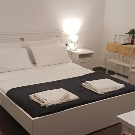 69- Appartaments Francesca E Comasia Apartment Corato